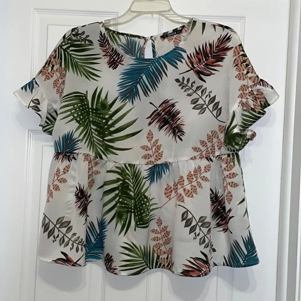 (5/$25) SHEIN Ruffle Trim Tropical Print Peplum Top